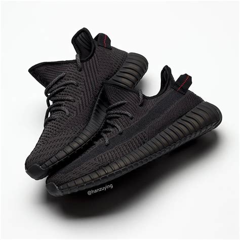 yeezy boost 350 v2 black